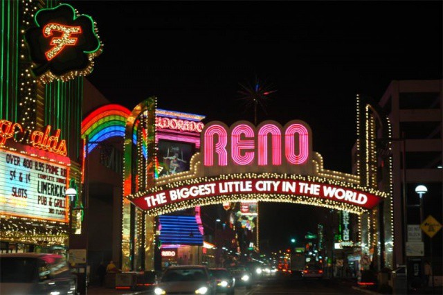 Cheap flights from Pittsburgh to Reno