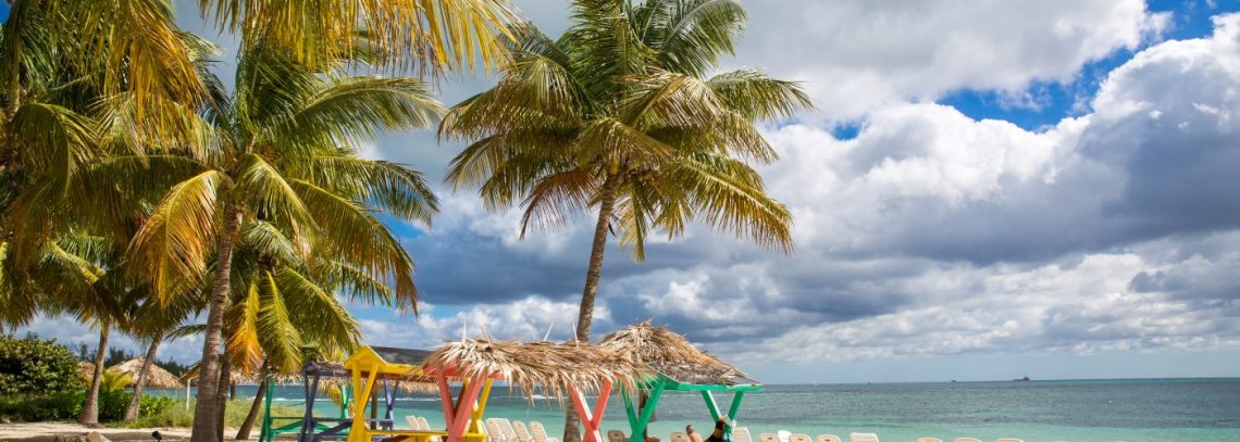 Cheap flights to Nassau Bahamas from Miami